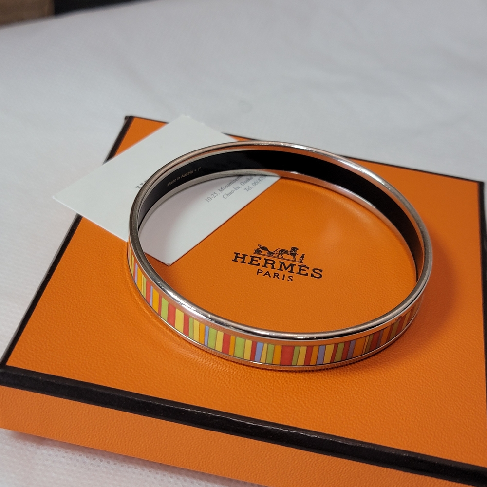 Auth🔥Hermes Striped Narrow Bangle in Multicolor Enamel Golden